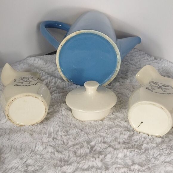 Vintage Coffee Pot With Sugar & Creamer Set - Picture 2 of 10